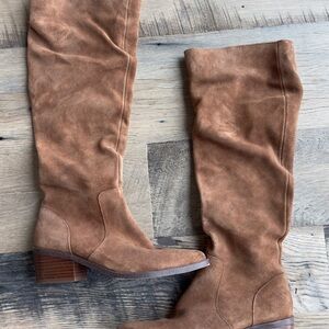 Suede Knee-High Boots in Tan